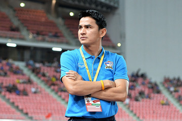 Kiatisuk tuyên bố sẽ chơi một thứ bóng đá giải trí trước Việt Nam