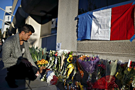 Pháp sẽ xóa sổ IS để trả đũa vụ tấn công khủng bố Paris?