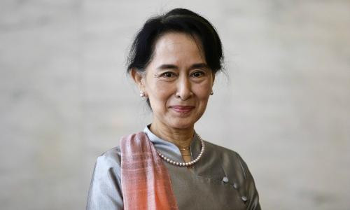 Bà Aung San Suu Kyi phải phẫu thuật mắt 