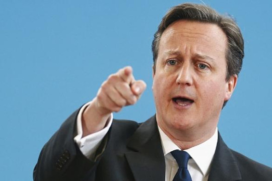 Thủ tướng Anh bị  đồng minh cáo buộc “đạo đức giả” 