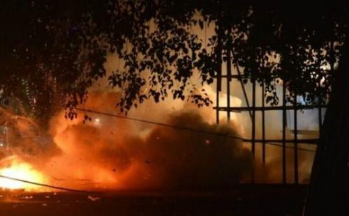 Nổ pháo hoa tại đền thờ Hindu Ấn Độ, hơn 100 người chết