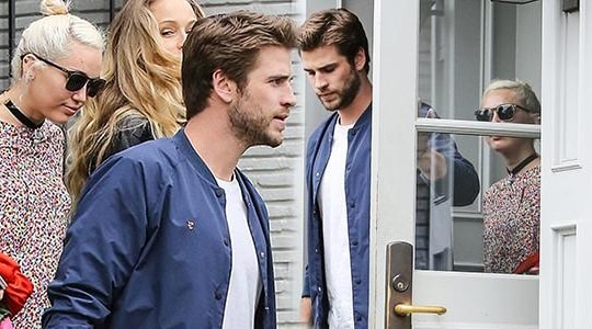 Miley Cirus - Liam Hemsworth chính thức tái hợp sau 2 năm chia tay 