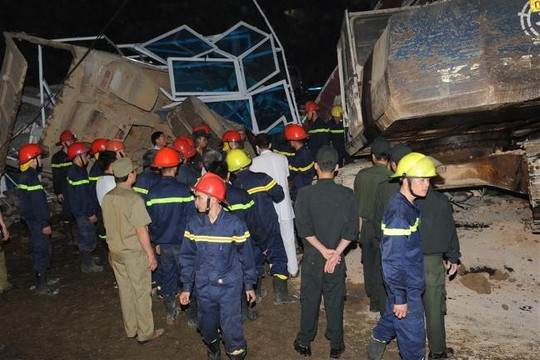 Người sống sót trong vụ sập nhà ở Cao Bằng nêu giả thiết về tai nạn