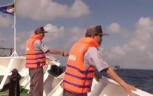 Kiểm ngư Việt Nam tăng cường xua đuổi tàu cá Trung Quốc vi phạm vùng biển