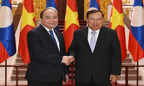 Việt Nam và Lào cần duy trì tiếng nói chung trong vấn đề Biển Đông