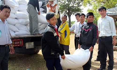 Hỗ trợ 865 tấn gạo cho tỉnh Cao Bẳng để cứu đói mùa giáp hạt