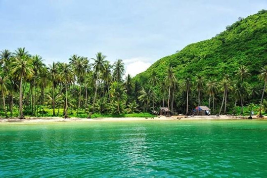 Top 5 bãi biển ở Việt Nam luôn hấp dẫn trong mùa du lịch Hè 