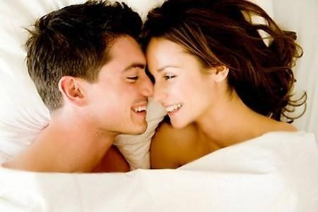 6 việc vợ chồng nên làm trước giờ ngủ để tránh ly dị