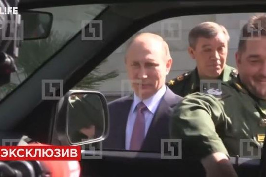 Thiết bị quân sự bị lỗi kỹ thuật khi Tổng thống Putin đang thị sát