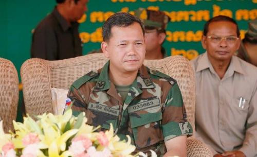 Thủ tướng Campuchia lên tiếng trước tin đồn con trai của ông là người gốc Việt