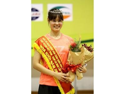 Nguyễn Thị Nga đoạt danh hiệu hoa khôi bóng bàn