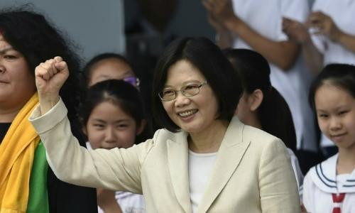 Trung Quốc dọa cắt mọi liên lạc với Đài Loan
