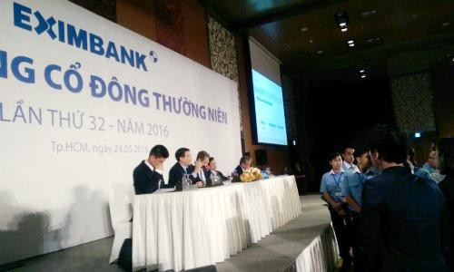 Đề nghị bãi nhiệm 9 thành viên HĐQT Eximbank vì không tôn trọng cổ đông