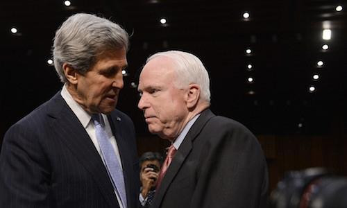 Bài học về Việt Nam của Ngoại trưởng Mỹ Kerry và nghị sĩ McCain