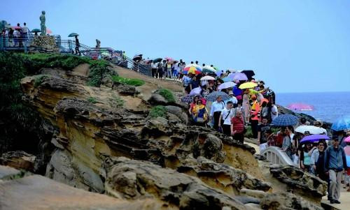 Trung Quốc giảm một nửa số khách du lịch tới Đài Loan