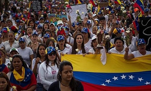 Người Venezuela xin sang Mỹ tị nạn tăng vọt