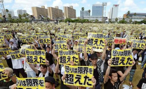 Dân Nhật biểu tình chống căn cứ quân sự Mỹ