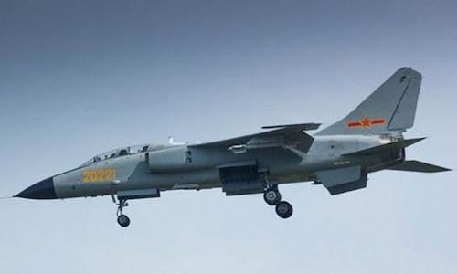 Máy bay ném bom Trung Quốc xâm phạm không phận Ấn Độ