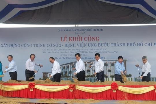 Thủ tướng Nguyễn Xuân Phúc dự lễ khởi công BV Ung Bướu cơ sở 2
