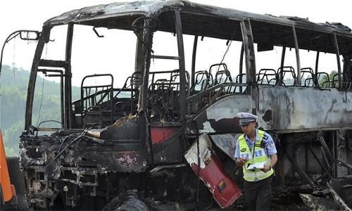 Trung Quốc: Cháy xe buýt, 35 người thiệt mạng