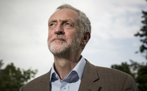Thủ lĩnh Công đảng Jeremy Corbyn quyết không từ chức