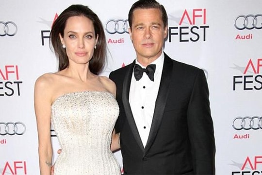 Angelina Jolie rục rịch làm thủ tục ly hôn Brad Pitt