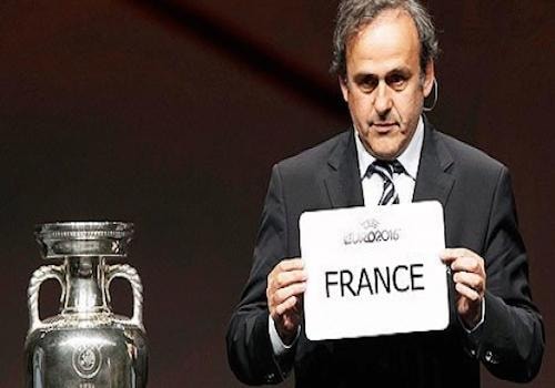 Pháp mất danh hiệu vô địch Euro là tại Platini