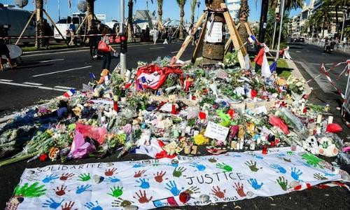 IS nhận trách nhiệm thực hiện vụ khủng bố tại Nice