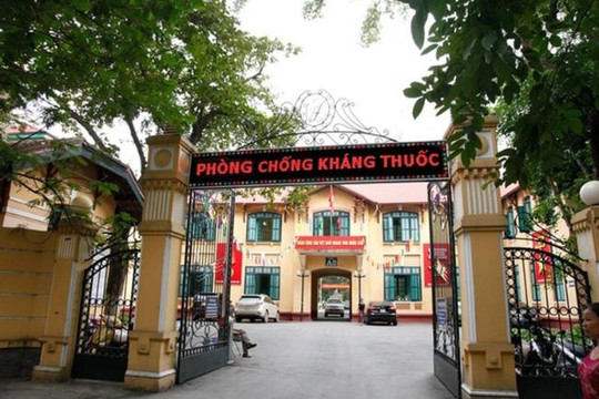 Bộ Y tế họp gấp về vụ Bệnh viện Việt Đức mổ nhầm chân cho bệnh nhân