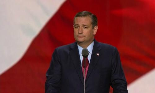 Ted Cruz 'làm nhục' Donald Trump giữa đại hội của đảng Cộng hòa