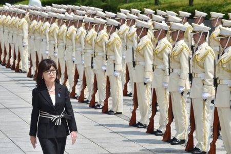 Nhật Bản đặt quân đội vào tình trạng báo động