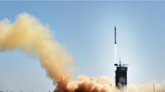 Trung Quốc phóng vệ tinh có thể kiểm soát Biển Đông