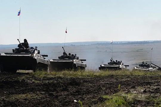 Nga tập trận tại Crimea, Ukraine lo ngại