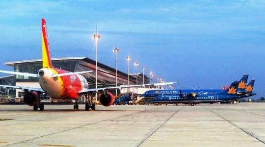 Vietnam Airlines, Jetstar hủy 20 chuyến bay trong ngày 19.8 vì mưa bão