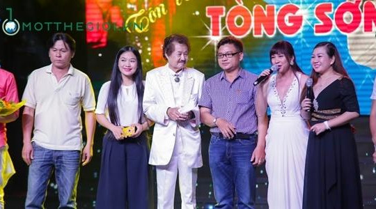 Nghệ sĩ Tòng Sơn nhận được hơn 100 triệu đồng sau đêm nhạc 