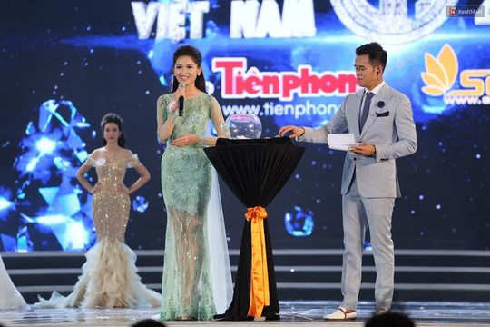 Lộ câu hỏi trước vòng thi ứng xử đêm chung kết 'Hoa hậu Việt Nam 2016'?