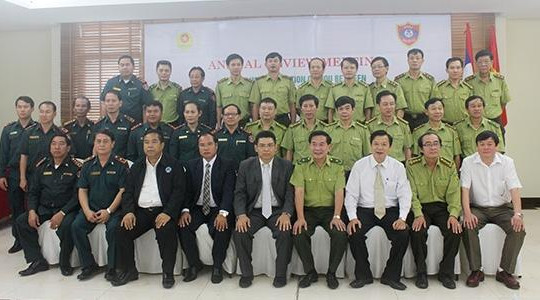 Kiểm lâm Việt Nam và Lào chỉ ‘phối hợp’ trong hội họp nên rừng biên giới vẫn bị phá