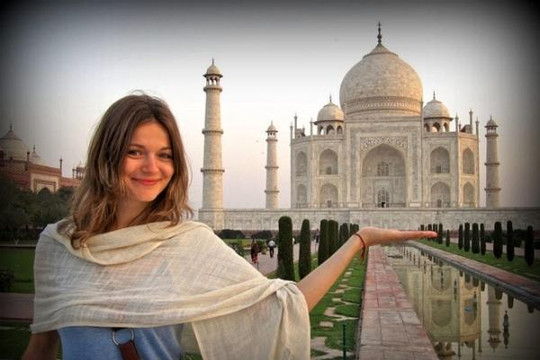Du khách không nên mặc váy ngắn khi đến Ấn Độ