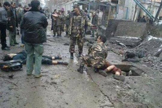 Đánh bom kép ở Afghanistan khiến 24 người thiệt mạng