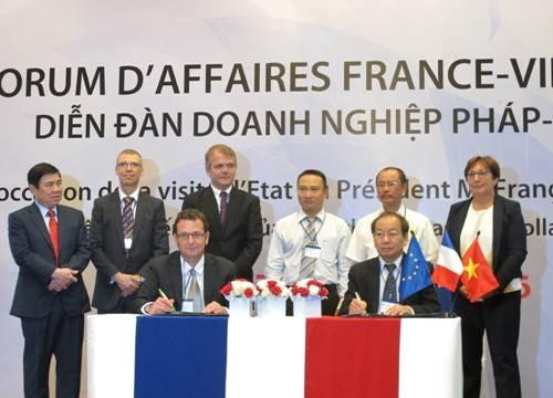 DN Pháp và Việt Nam ký nhiều thỏa thuận hợp tác