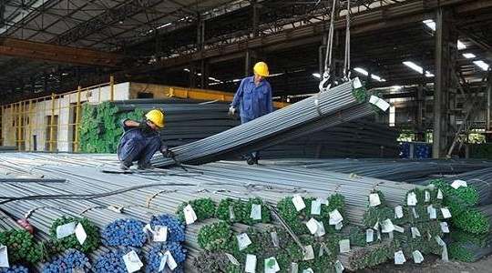 Việt Nam mua nhiều thép từ Trung Quốc bất chấp giá liên tiếp tăng