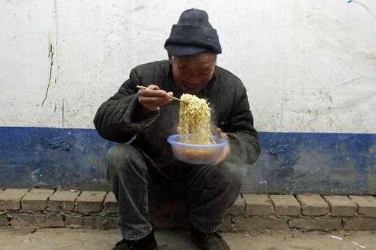 Kinh tế Trung Quốc qua lăng kính mì ăn liền