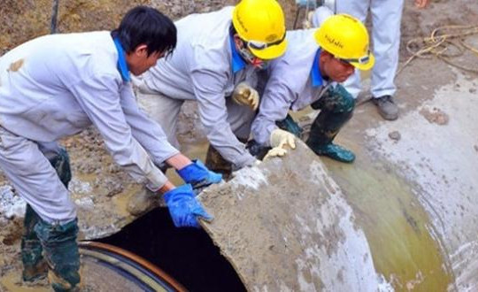 Đường ống nước sạch sông Đà lại gặp sự cố lần thứ 20