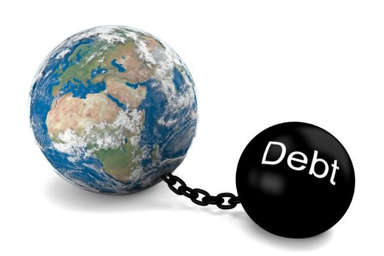 Thế giới đang nợ bao nhiêu tiền?
