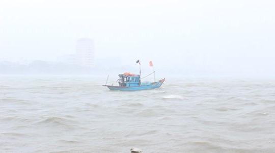 Một số tàu cá gặp nạn trước bão số 6