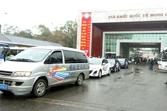 Mở cửa khẩu cho du khách Trung Quốc tự lái ô tô sang Việt Nam chơi