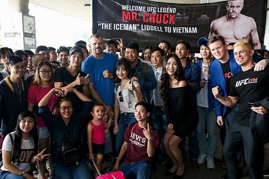 Huyền thoại UFC 'Người băng' Chuck Liddell đến Việt Nam 