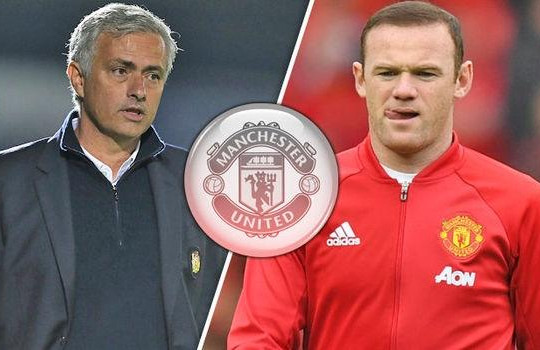 Mourinho để Rooney ngồi dự bị trận gặp Liverpool, phản pháo Giggs