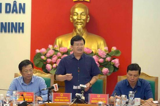 Phó thủ tướng Trịnh Đình Dũng về Quảng Ninh trực tiếp chỉ đạo phòng chống bão
