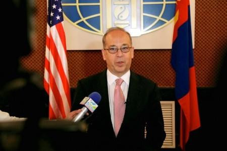 Trợ lý ngoại trưởng Mỹ tới Philippines, khẳng định hai nước vẫn là đồng minh